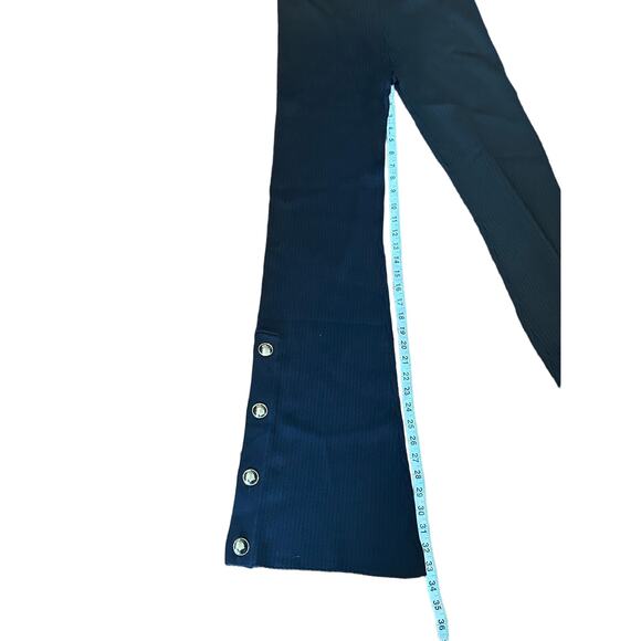 NWT GOOD AMERICAN Plaited Rib Flare pull on Pants SIZE 4 STRETCH retro chic - Picture 5 of 16